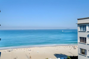 HR.165 - Apartamento com uma suíte para alugar em Copacabana, com piscina vista mar no terraço